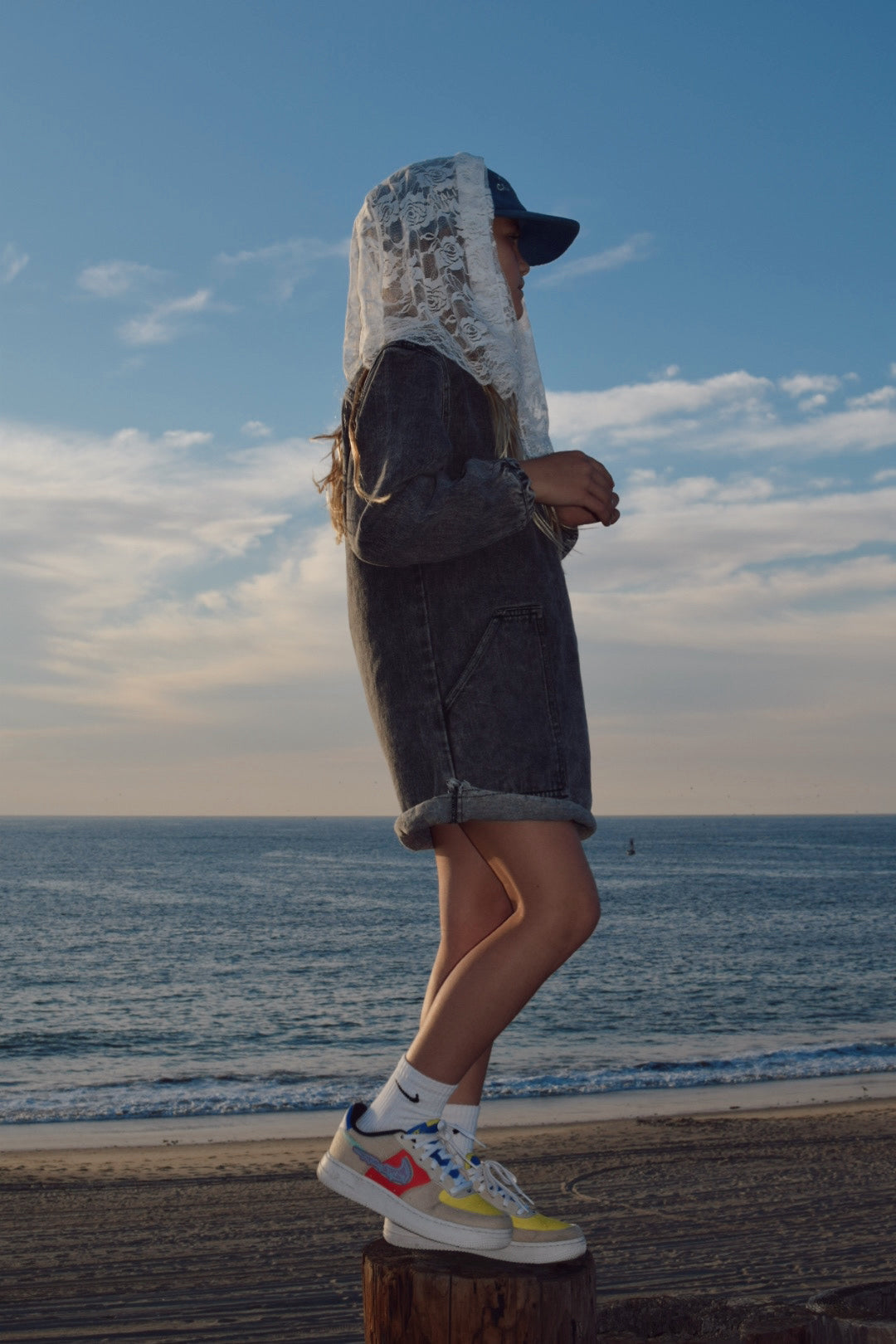 Finger in the nose dress